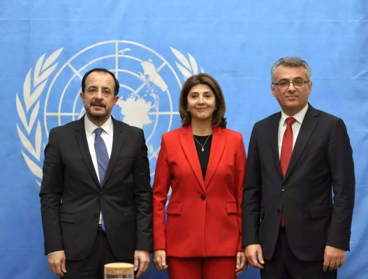 BM Kıbrıs İçin 'Sulandırılmış' Federal Çözüm Hazırlıyor