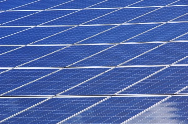 Portekiz'de Güneş Enerjisi En Büyük Elektrik Kaynağı Oldu
