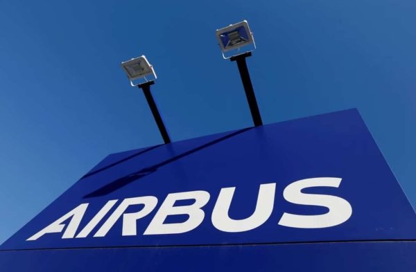 İran Savaşı ve Ticaret Gerilimleri Airbus'ın Uzun Vadeli Büyüme Tahminini Düşürdü