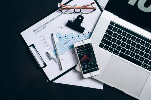 Logicom ve Kythreotis temettü ödemelerini gönderdi