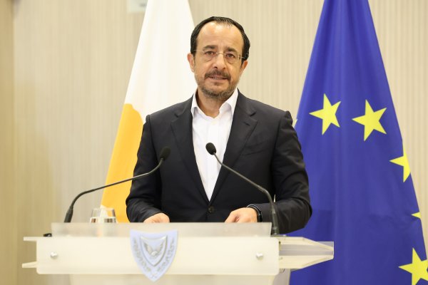 Cumhurbaşkanı Christodoulides, NATO Zirvesi'nde AB Liderleriyle İletişim Halinde
