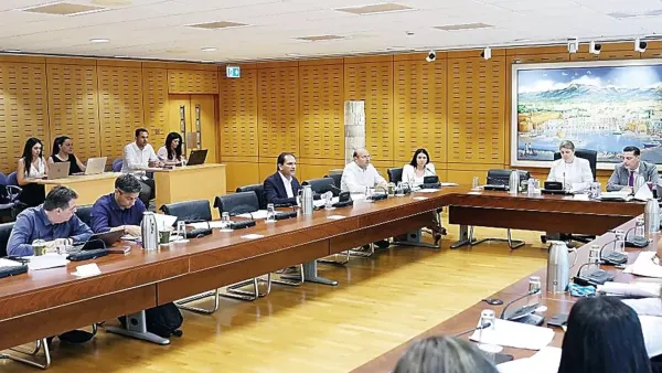 Milletvekilleri alelacele hazırlanan kalkınma bankası yasasına itiraz ediyor: Kıbrıs 69 milyon Avroya kadar fon kaybedebilir