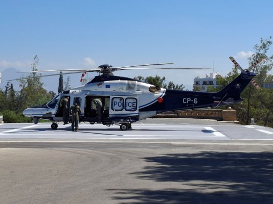 Cumhurbaşkanlığı Sarayı Helikopter Pistinde İlk Test Uçuşu Yapıldı