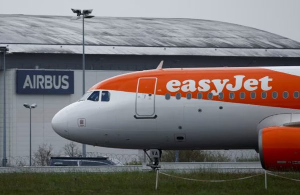 ABD'li Özel Sermaye Şirketi Apollo'dan easyJet'e 5,7 Milyar Sterlinlik Devralma Teklifi
