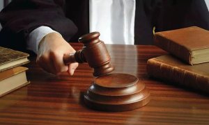 Paphos'ta iki ayrı cinsel suç davasında mahkumiyet: Biri reşit olmayan kızın istismarı