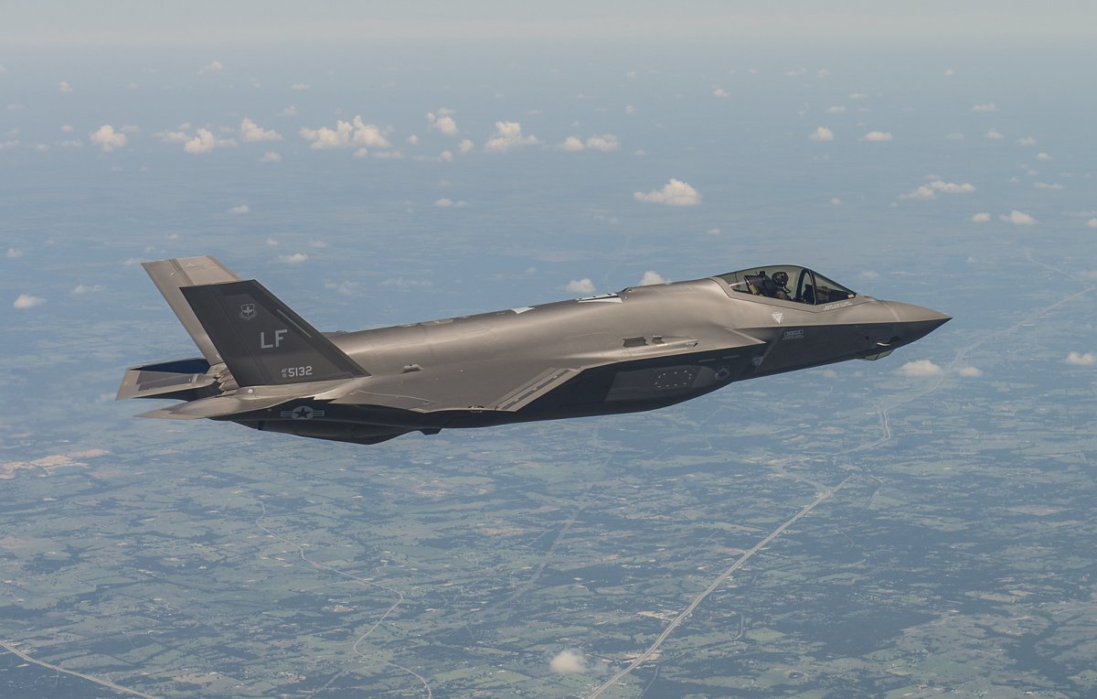 F-35: Trump'ın Türkiye Sinyali Kıbrıs İçin Ne Anlama Geliyor?