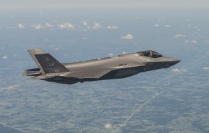 F-35: Trump'ın Türkiye Sinyali Kıbrıs İçin Ne Anlama Geliyor?