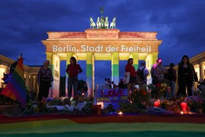 Berlin'de CSD Pride Etkinliğine Araç Daldı, Berlin Yas Tutuyor