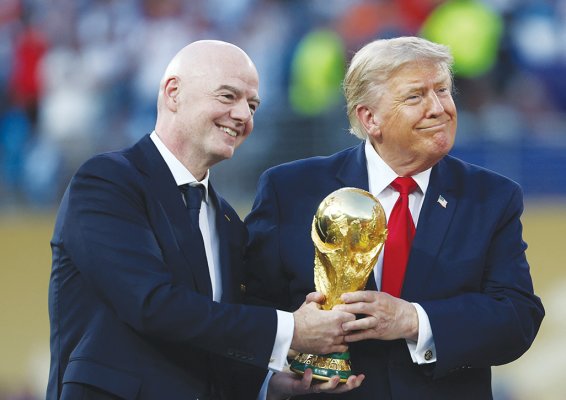 Infantino, Dünya Kupası hakları satış planı başarısız olunca Trump'ın desteğini aradı