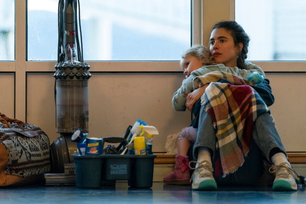 Maid: Bir Anneyi Hayatta Tutmak için Verilen Mücadele