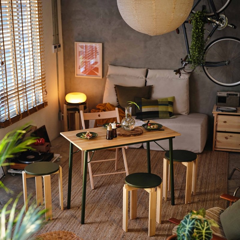 IKEA'nın Yeni Sınırlı Üretim KOMPISHÄNG Koleksiyonu Hareket Halindeki Hayata Göre Tasarlanmış