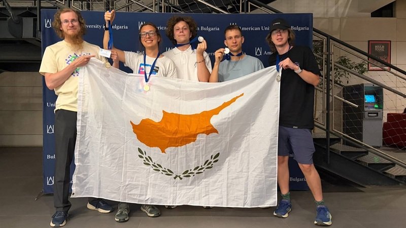 Neapolis University Pafos Öğrencileri IMC 2026'dan Beş Madalyayla Döndü