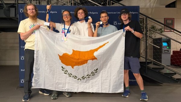 Neapolis University Pafos Öğrencileri IMC 2026'dan Beş Madalyayla Döndü
