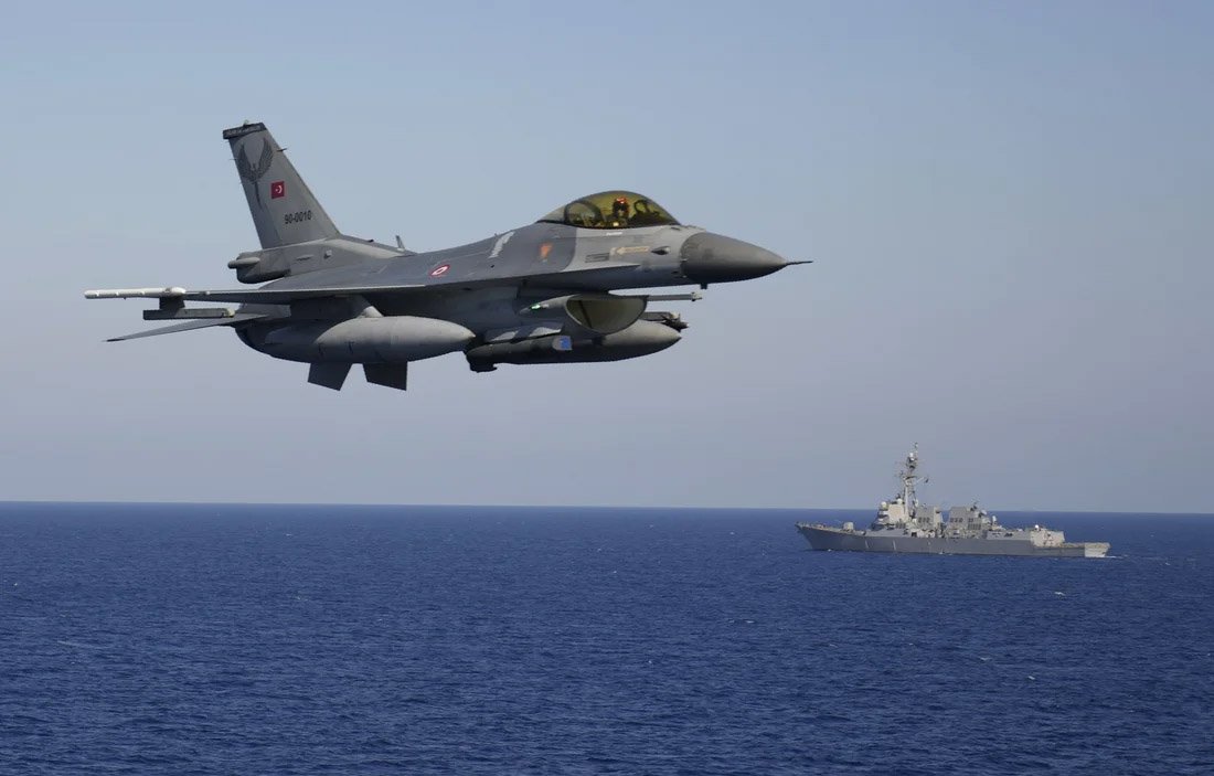 Kıbrıs semalarında Türk F-16 hareketliliği: Uçuşlar sıklaştı