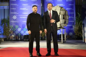 Zelenskiy, Kıbrıs'ın Ukrayna'nın AB Müzakerelerine Başlaması Konusunda Çabalarına Teşekkür Etti