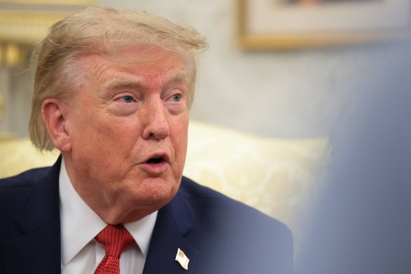 Trump: İran'la hiçbir görüşme yapılmıyor, planlanan da yok