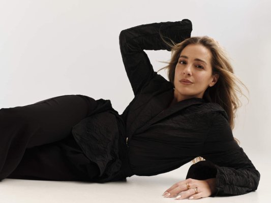 Natassa Bofiliou'dan SOPHIA for Children'a Destek Konseri