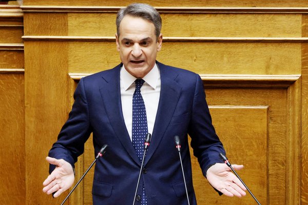 Yunanistan Başbakanı Mitsotakis, Fransız Yatırımını Övdü