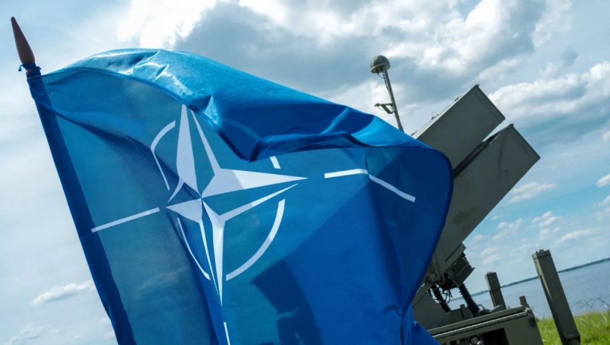 NATO İran Saldırı Fearsine Karşı Her Türlü Tehditte Hazır