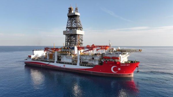 Irak'tan Türkiye'ye Petrol İçin Bir Yıllık Anlaşma
