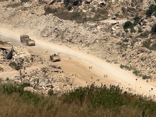 İsrail Saldırısı Güney Lübnan'da Yedi Kişiyi Öldürdü