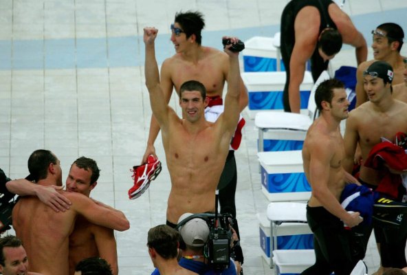Bu Gün: Michael Phelps, Tek Oyunlarda Sekiz Altın Madalya Kazanan İlk Olimpiyatçı Oluyor