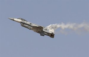 Türkiye'de Eğitim Uçuşu Sırasında F-16 Uçağı Düştü