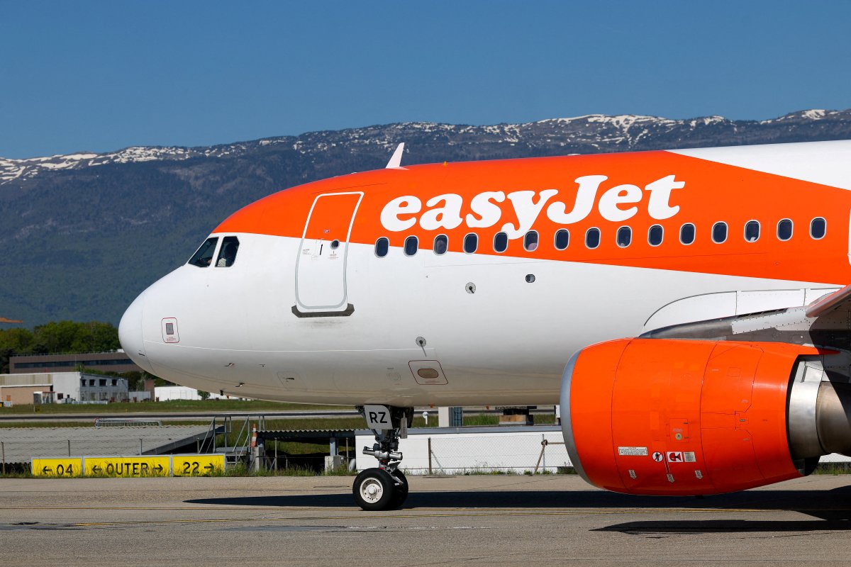 AB'nin havayolu sahiplik kurallarını gözden geçirmesi easyJet satın almasını zorlaştırabilir