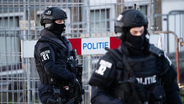 Rotterdam'da İki Ayrı Bıçak Saldırısı Sonrası Adam Tutuklandı