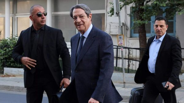 Yolsuzlukla Mücadele Kurumu 'Mafya Devleti' İddialarını Reddetti, Anastasiades Saldırıya Devam Ediyor