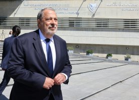 ‘Sandy’ sessizliğini bozdu: Mesajların bağımsız incelemesini talep etti