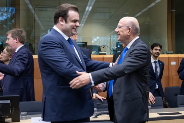 Eurogroup Başkanı Pierrakakis: Avrupa bankacılık parçalanmasının üstesinden gelmeli