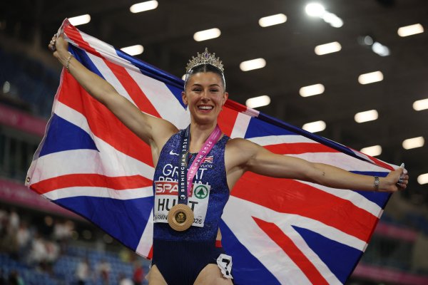 Avrupa Atletizm Şampiyonası'nda Amy Hunt İkili Sprint Zaferini Tamamladı