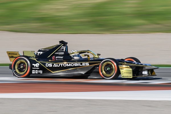 Porsche Sürücüsü Wehrlein İkinci Formula E Şampiyonluğunu Kazandı