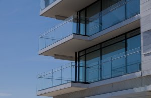 Güney Kıbrıs'ta Zorunlu Gayrimenkul Satışları ve Müzayedeler İçin Köklü Reform