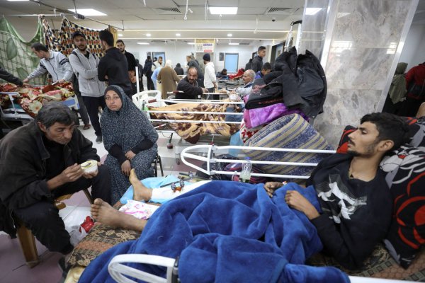 Gazze'de Kanser Hastaları Hayatını Kaybediyor: Doktorlar İsrail'in Kısıtlamalarına Dikkat Çekiyor