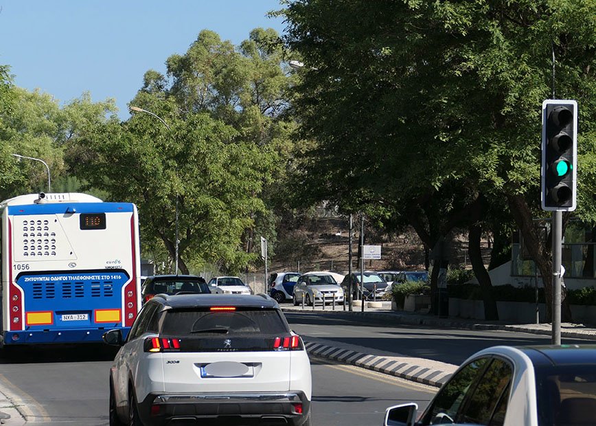 Lefkoşa ve Limasol'da Akıllı Trafik Işıkları Kurulacak