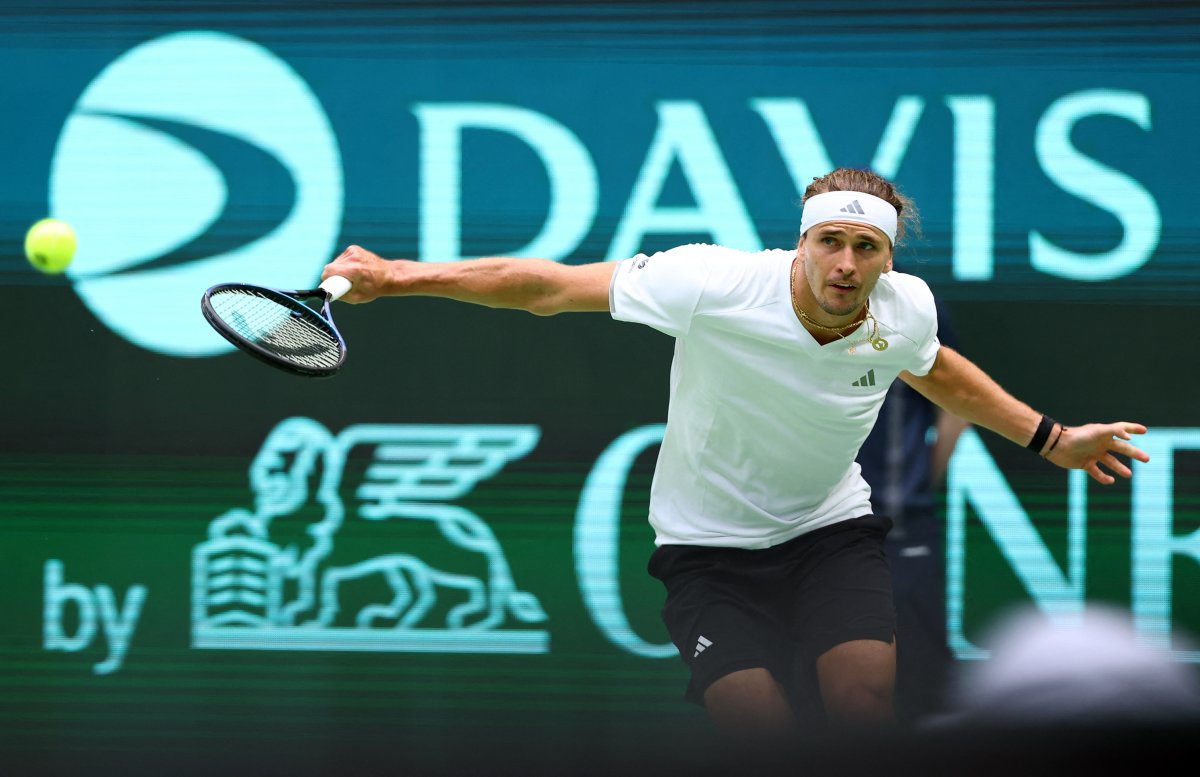 Zverev Almanya'yı Davis Cup son 8'e taşıdı