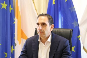 Kıbrıs ev sahiplerine aile üyelerini barındırmak için kat eklemeye izin veren yeni şema duyurdu