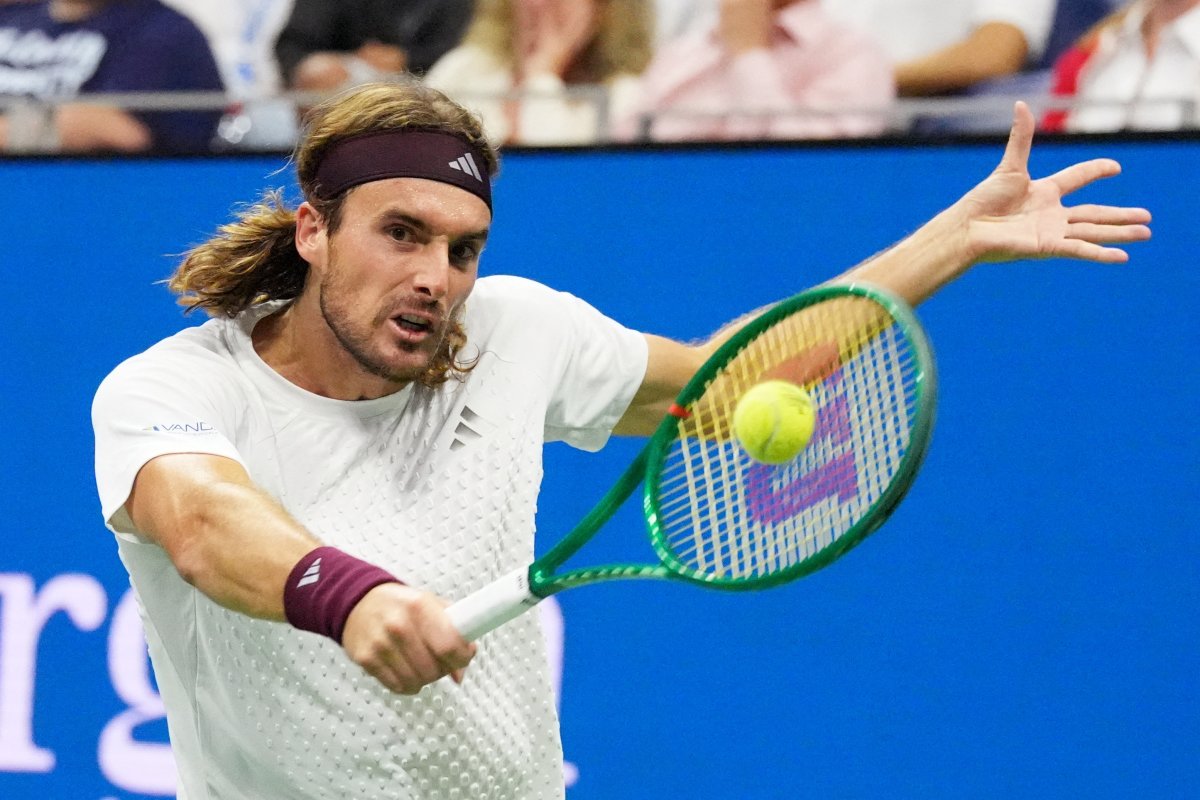 Tsitsipas'tan tek el backhand eleştirisi: 149 yıllık gelenek sona erdi