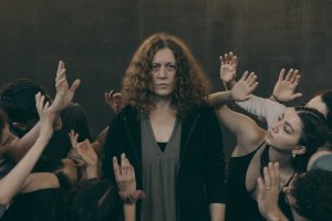 Sanatçıların statüsünü düzenleyen yasa tasarısından hibe hükmü çıkarıldı