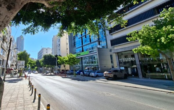 Kıbrıs Business Now: ekonomi, denizcilik, turizm, TechIsland, Eurobank, enerji
