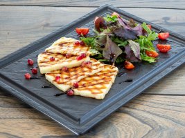 Halloumi 364 milyon euro getirdi ama Kıbrıs'ın başka bir ürünü daha fazla satıldı