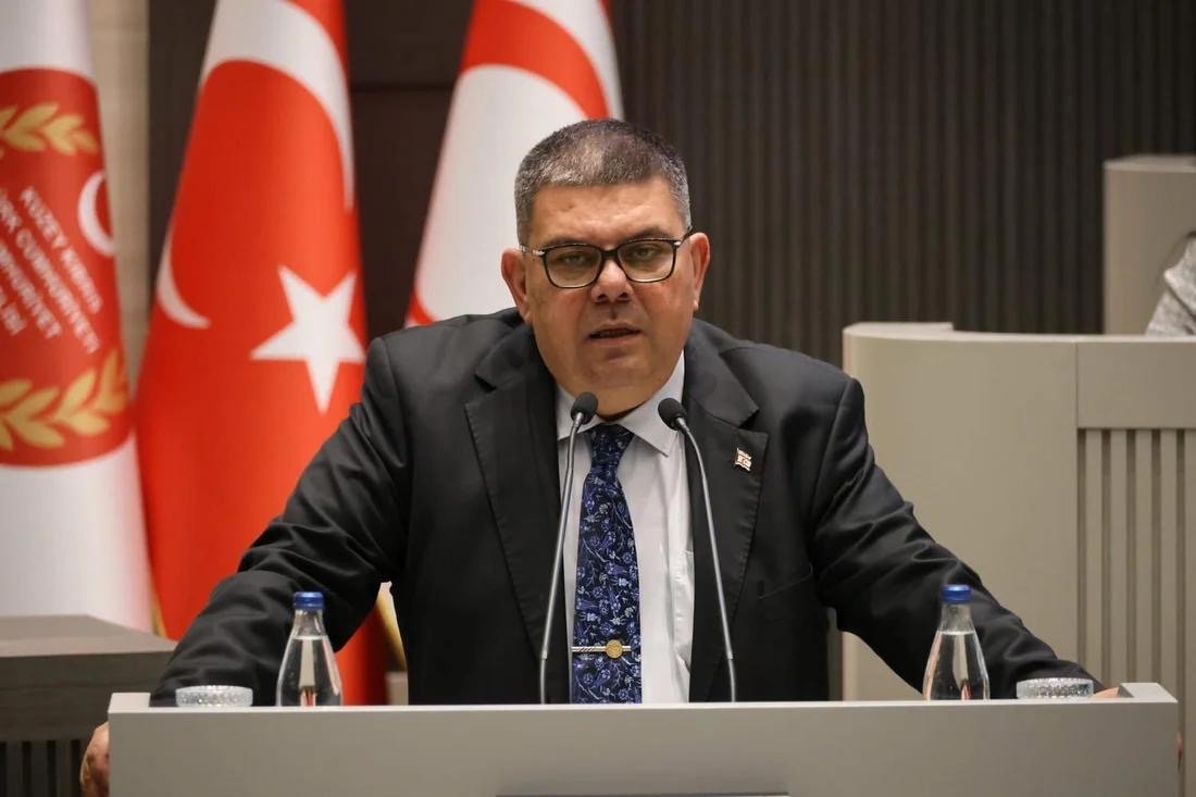 Özdemir Berova Geçici Ulaştırma Bakanı Oldu, Bakanlıktan Üç Üst Düzey İsim Görevden Alındı