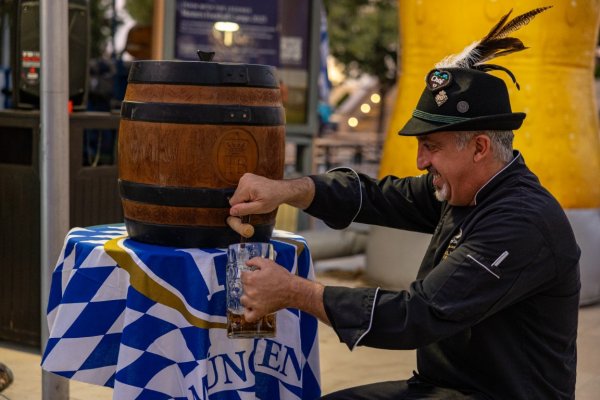 Oktoberfest 2 Ekim'den itibaren Aphrodite Hills Resort'ta geri dönüyor