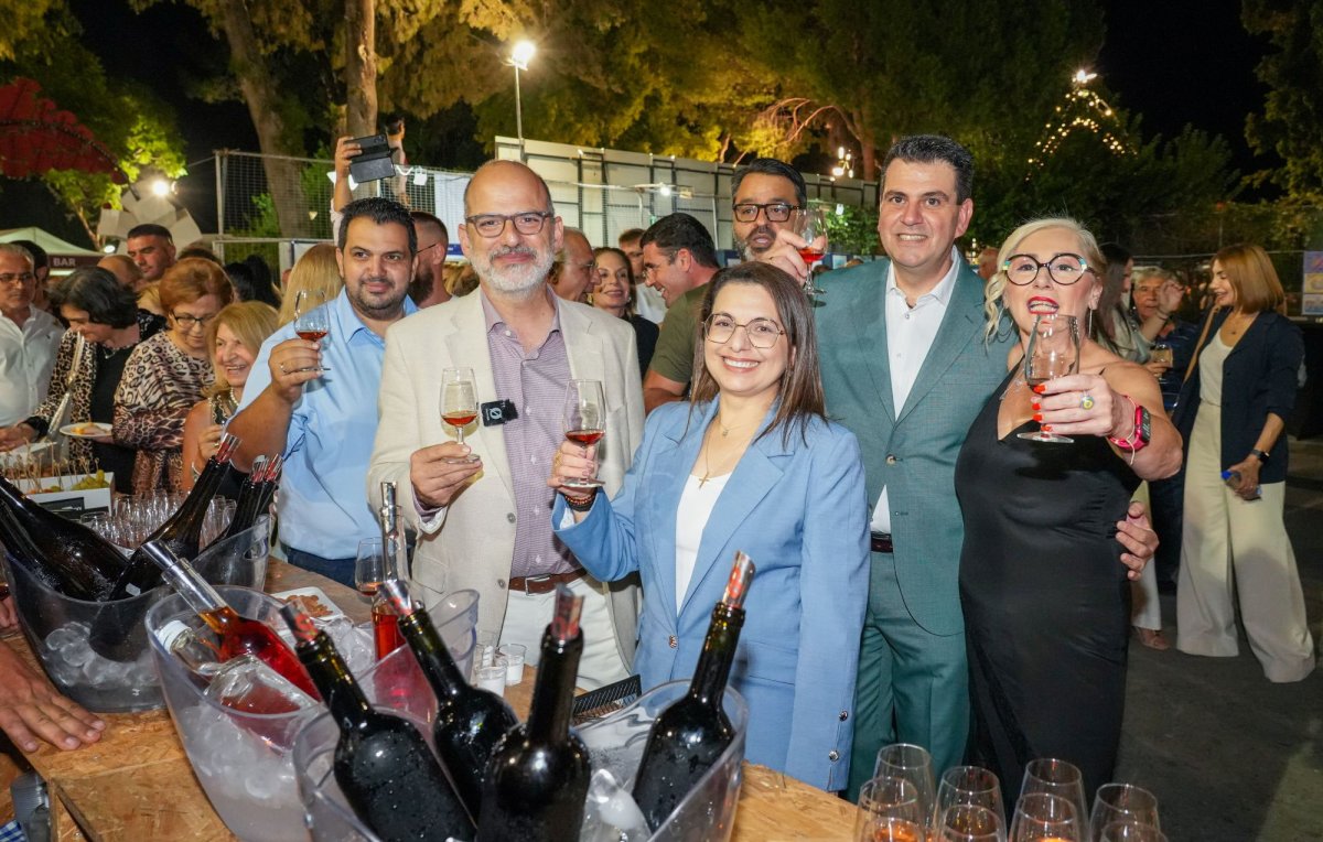 Limasol şarap festivali başladı