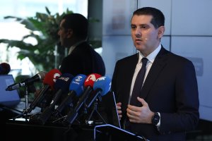 Damianos: hükümet GSI'yi destekliyor ama tüketicilere maliyet yükünden çekiniyor