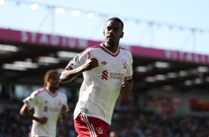 Isak formsuz Liverpool'u Bournemouth karşısında galibiyete taşıdı