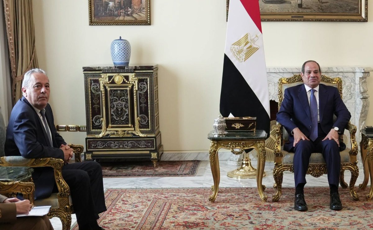 Palmas ve El Sisi Kıbrıs-Mısır savunma iş birliğini görüştü