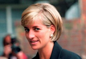Diana'nın kardeşi yeni kitabıyla kraliyet yaralarını yeniden açtı